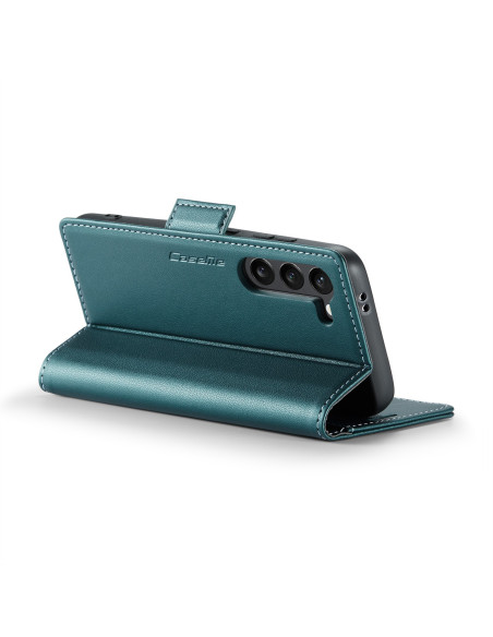 Grönt Skin Pro fodral för Samsung S22, stående med telefon och öppet lock i fokus