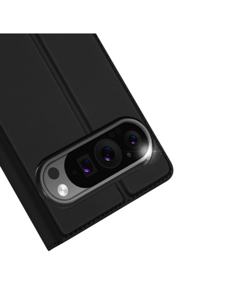 Svart flipfodral för Google Pixel 9 / 9 Pro, sett från sidan med fokus på kamerautskärningen