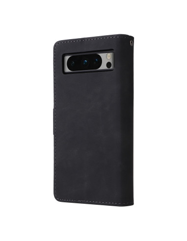 Plånboksfodral för OnePlus 9 Pro i svart konstläder, sett snett framifrån med dragkedja