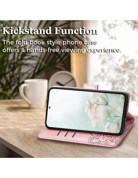 Plånboksfodral för Samsung S25 Plus med fjärilsmotiv, i ställning för handsfree-visning på ett bord