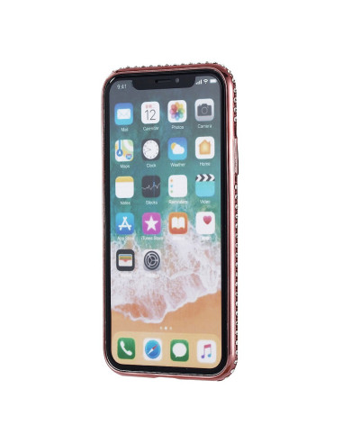 iPhone XS Max skal med strassdetaljer, visat från sidan med telefonens skärm synlig