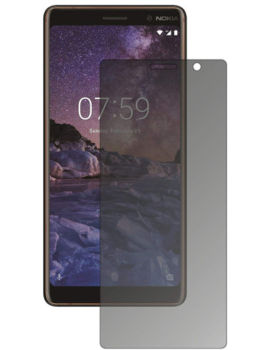 Privacy härdat glas för Nokia 7 Plus, monterat på telefonens skärm med stjärnhimmel i bakgrunden
