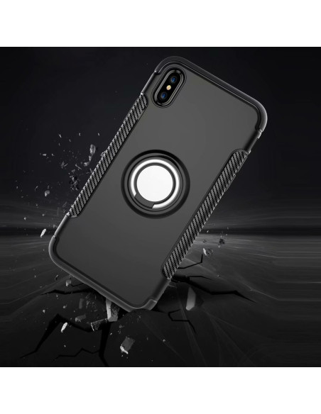 Svart iPhone XR skal med ringhållare, visat i detalj med fokus på ringens placering