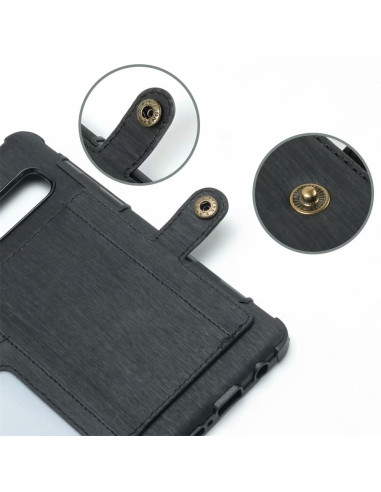 Detaljvy av Samsung S10 Plus skal med kortfack och knapp, sett bakifrån