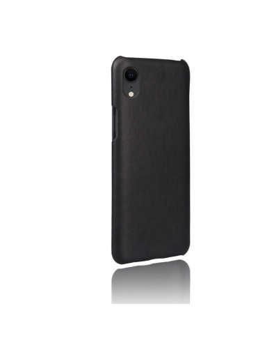 Svart ultratunt vintage skal för iPhone XR sett snett bakifrån med kameraöppning