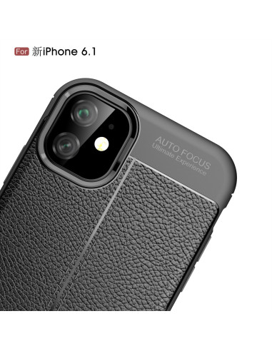 Svart stöttåligt skal för iPhone 11, närbild av baksidan med läderfinish och kamerautskärning