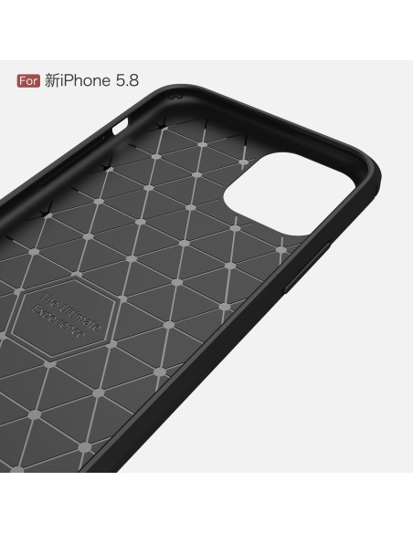 Detaljvy av SlimCarbon-skal för iPhone 11 Pro som visar insidan med mönster och kamerautskärning