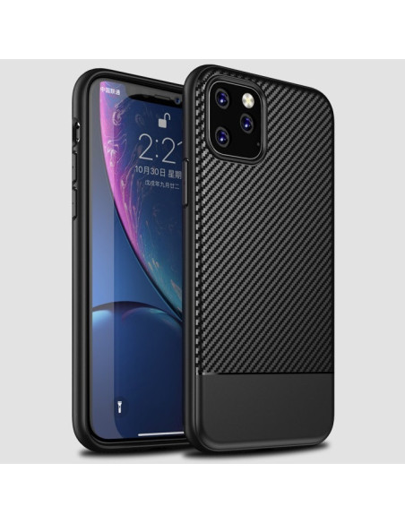 iPhone 11 Pro Max mobilskal i FullCarbon med texturerad yta och skräddarsydd passform