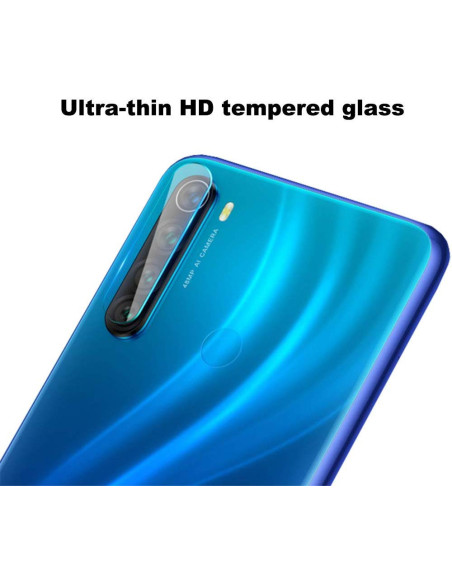Översikt av transparent linsskydd på kameran av en blå Redmi Note 8