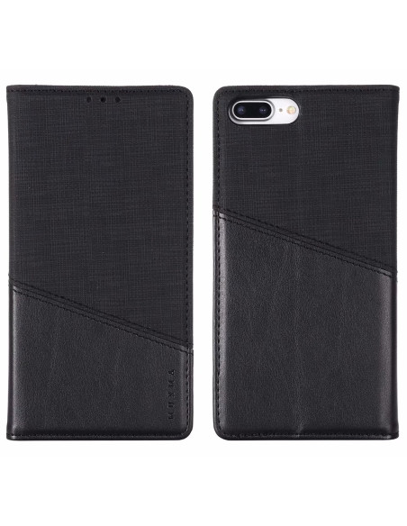 Svart fodral för iPhone 7 Plus med diagonala detaljer och stängd design