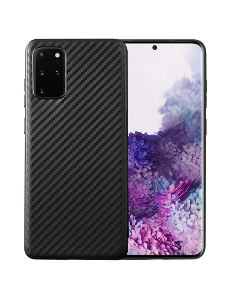 Samsung S20 Plus skal i FullCarbon-design, sett bakifrån med mönsterdetaljer
