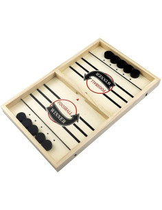 SlingPuck brädspel i trä med puckar och spelplan, vy ovanifrån