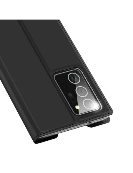 Detaljvy av Samsung Note 20 flipfodral med kameraöppning och svart design