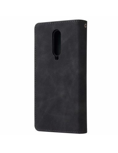 Sidan av OnePlus 8 plånboksfodral i svart konstläder med dragkedja, detaljvy
