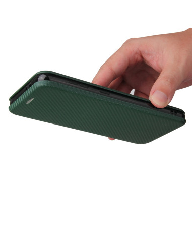 Grönt flipfodral för Samsung S21 Plus hålls i handen, sett från ovan
