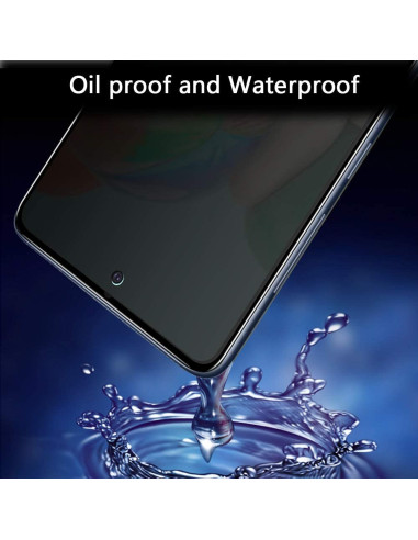 Närbild av Samsung A72 5G med härdat glas som visar vattendroppar på skärmen