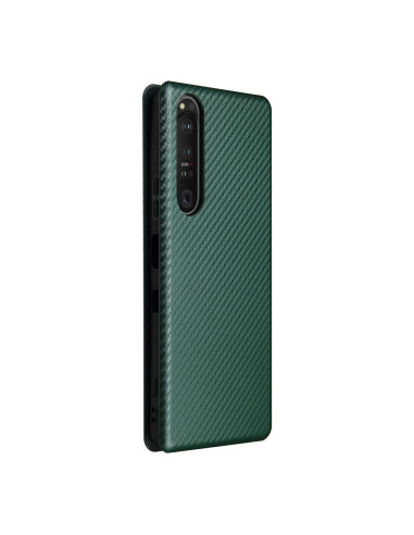Grönt flipfodral för Xperia 1 III med kolfiberdesign, sett från sidan med stängd vy