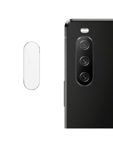 Flexibelt glaslinsskydd monterat på Xperia 10 III kamera med tydlig detaljvy