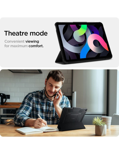 Spigen Rugged Armor Pro fodral för iPad Air 4/5 i teaterläge, använd av en person vid skrivbord