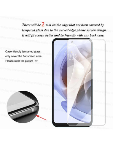 Närbild av Motorola G51 härdat glas som visar skärmskyddets passform och rundade kanter