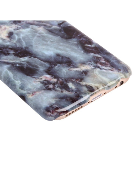 Detaljvy av iPhone 7 Plus skal med marmorliknande design i blå och grå toner