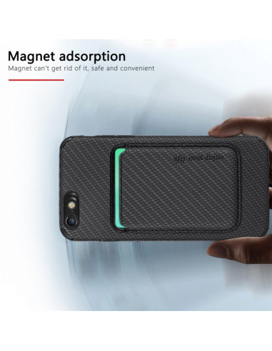 OnePlus 11 skal med magnetisk korthållare, visad i hand med korthållaren på plats