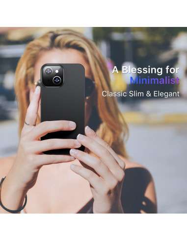 Mattsvart iPhone 11-skal hålls i handen, med fokus på den eleganta designen
