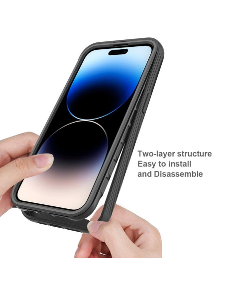 Närbild av iPhone 15 Pro Max skal i svart TPU med tvålagerstruktur och skärmskydd