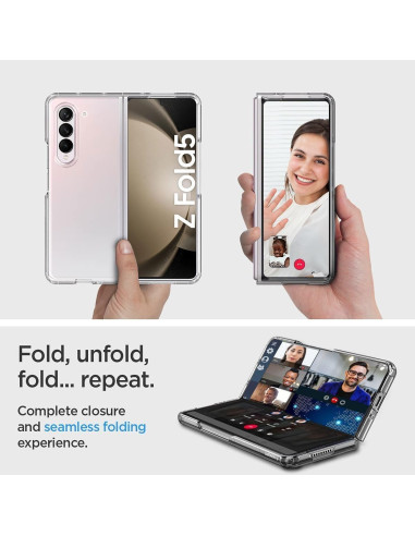 Samsung Z Fold 5 med transparent skal, hålls i handen under videosamtal