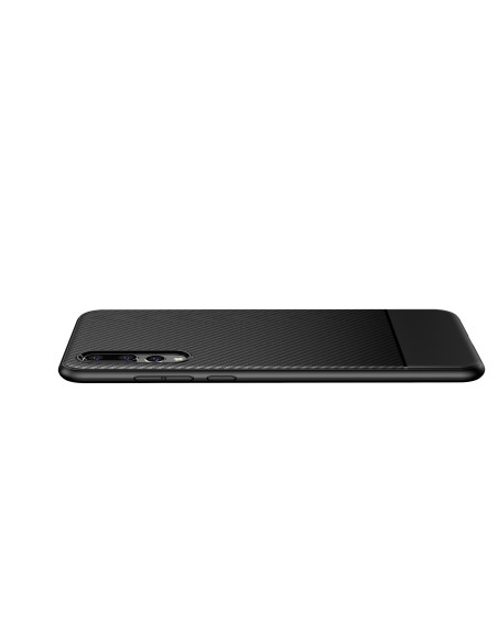 Svart FullCarbon skal för Huawei P20 Lite, sett från baksidan med kamerautskärning