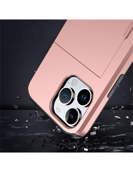 Roseguld skal för iPhone 15 Pro Max med kortfack, sett snett framifrån med kameraöppning