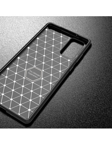 Inuti Samsung Note 20 skal i fullcarbon med geometrisk design och kameraöppning