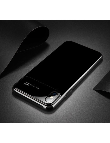 iPhone X Ultratunnt Stötdämpande Skal Blanc sett från en vinkel med svart bakgrund